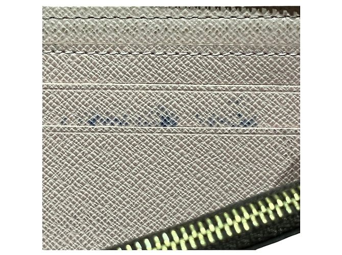 Cartera Louis Vuitton Portefeuille Clemence Round Zip Long Wallet Castaño Rosa - vista 5