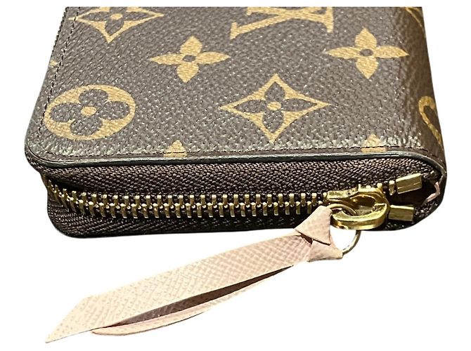 Cartera Louis Vuitton Portefeuille Clemence Round Zip Long Wallet Castaño Rosa - vista 8
