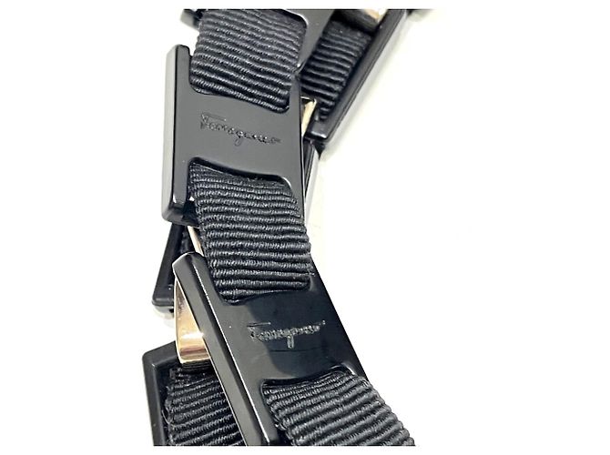 Borsa a mano Vara Nylon Salvatore Ferragamo Nero - vista 5
