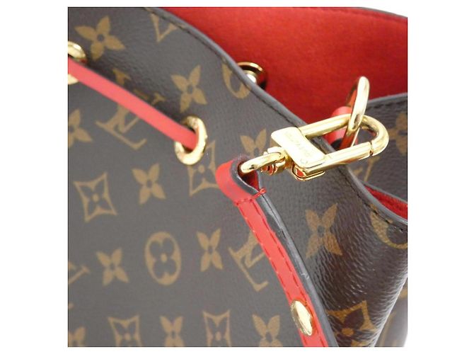 Néonoé Borsa a tracolla Louis Vuitton Monogram Neo Noe MM M44021 Marrone Rosso - vista 5