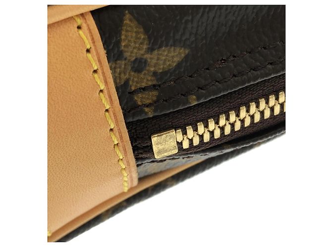 Louis Vuitton Monogram Porte Documents Voyage Handbag Brown - view 5
