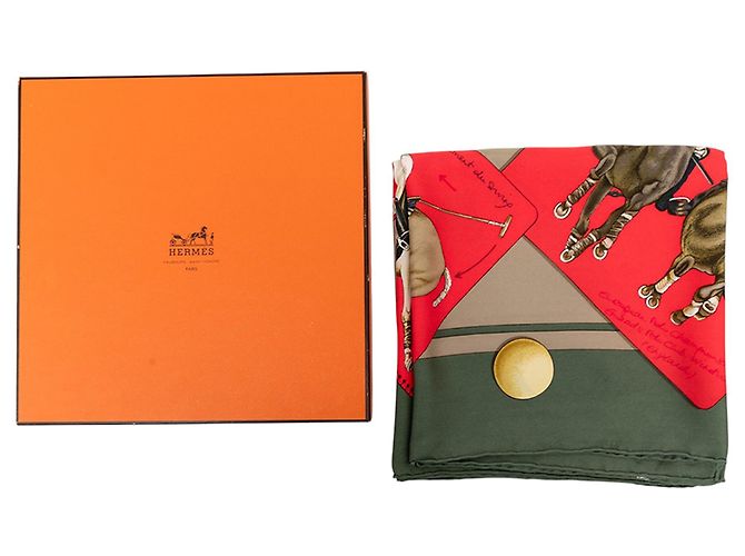 Sciarpa in seta Hermès Green Le Monde du Polo 90 Verde Verde oliva - vista 8