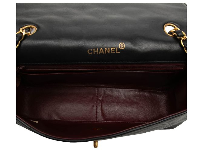 Chanel Black Medium Lambskin Diana Full Flap Nero - vista 4