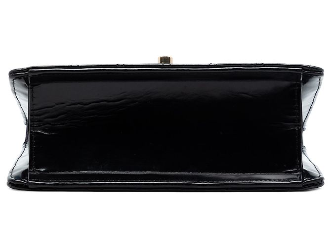 Chanel Black CC Quilted Patent Square Flap Nero - vista 3