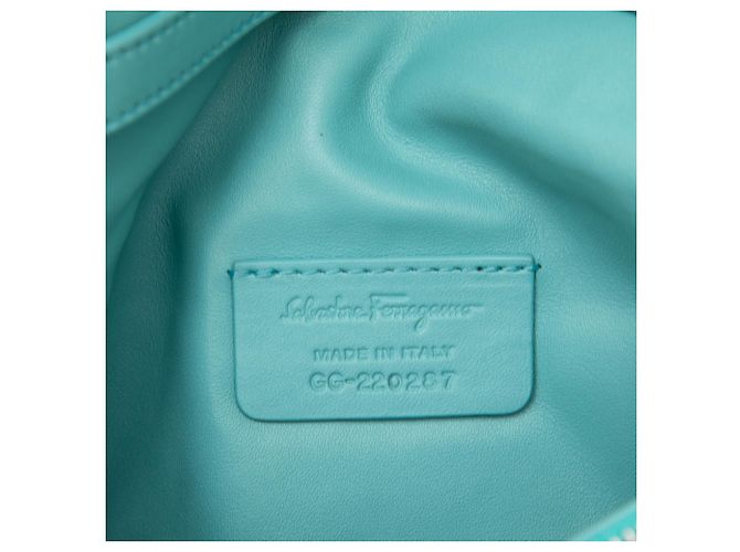 Salvatore Ferragamo Borsa a tracolla Ferragamo Blue Mini Padded Leather Viva Bow Turchese - vista 5