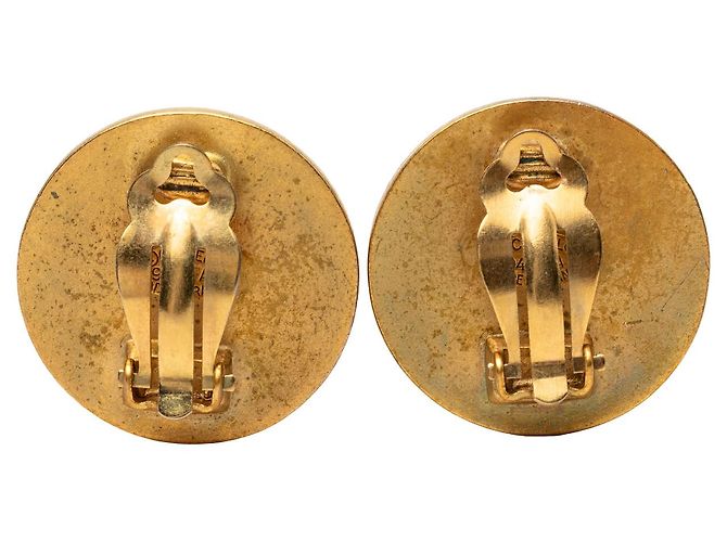 Orecchini Chanel Gold CC placcati oro ed smalto rotondo con clip D'oro - vista 2