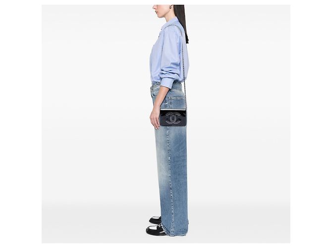 Wallet On Chain Portafoglio con catena Chanel Black CC in vernice decorato con strass Nero - vista 6