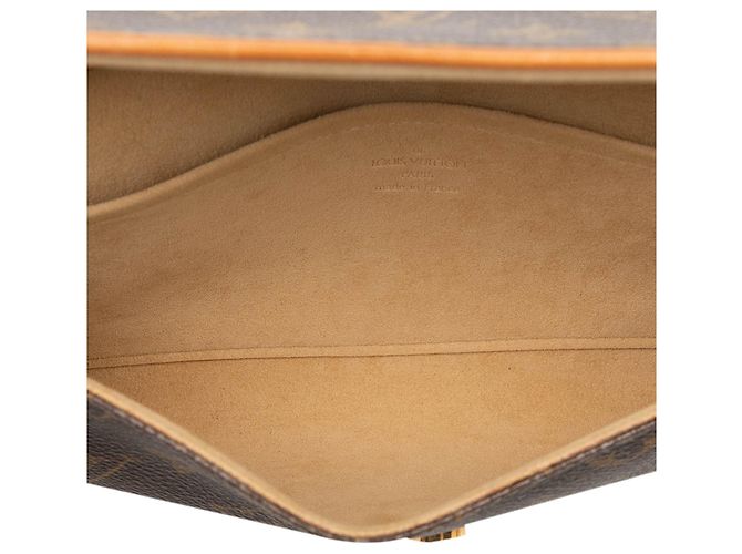 Louis Vuitton Marrom Monogram Pochette Twin GM - vista 4