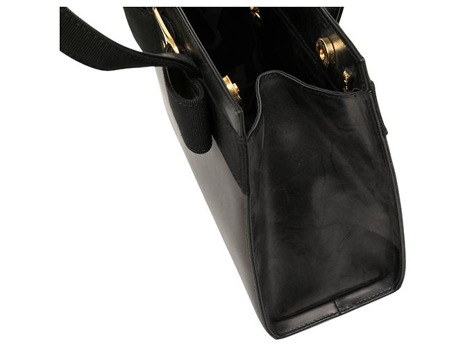 Salvatore Ferragamo Borsa Vara Bow in pelle nera Ferragamo Nero - vista 6