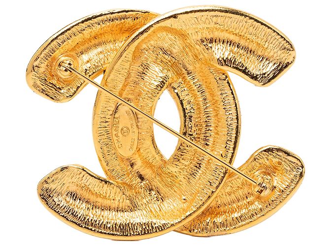 Spilla Chanel Gold CC trapuntata placcata oro D'oro - vista 2