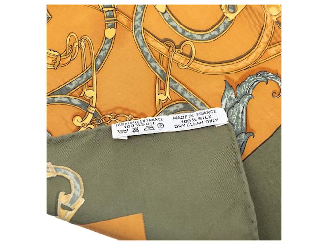 Sciarpa in seta Hermès Orange L Instruction Du Roy 42 Arancione - vista 2