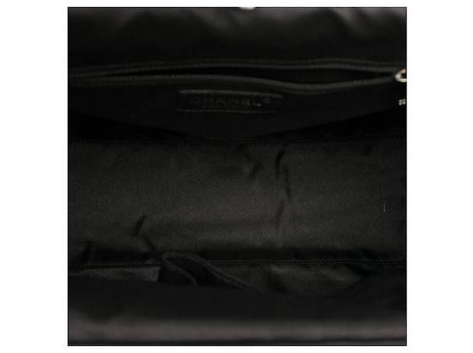 Borsa Chanel Black CC Check Embossed Velvet Belted Side Frame Bag Nero - vista 4