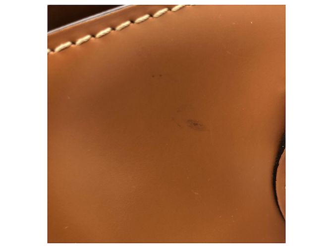 Borsa Louis Vuitton Epi Passy PM Cammello - vista 3