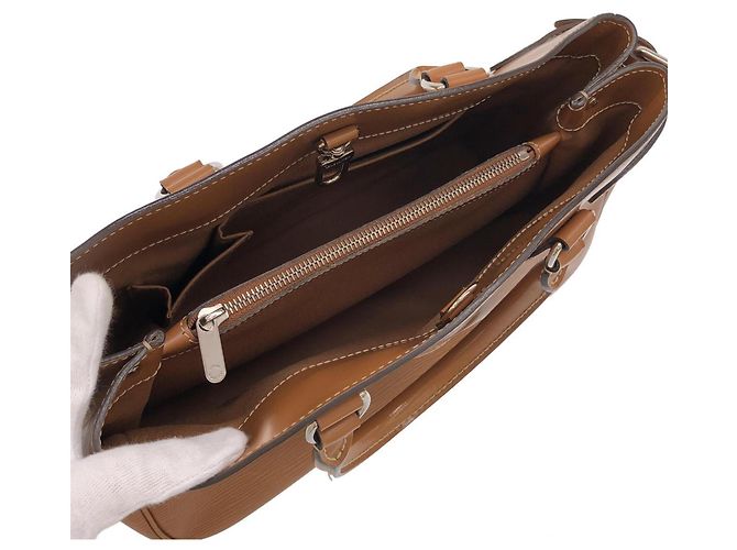 Borsa Louis Vuitton Epi Passy PM Cammello - vista 6