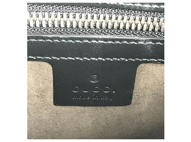 Clutch e borsa a tracolla in pelle nera con logo Gucci Guccissima GG Nero - vista 12