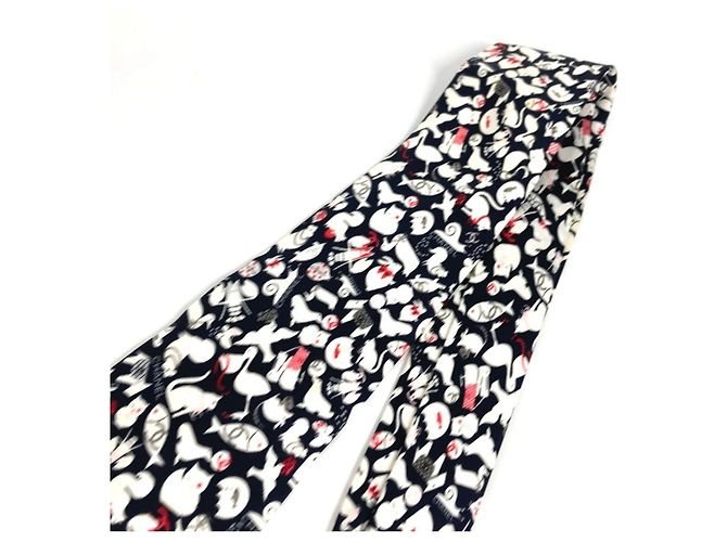 Chanel Black and White Silk Cravat - view 3