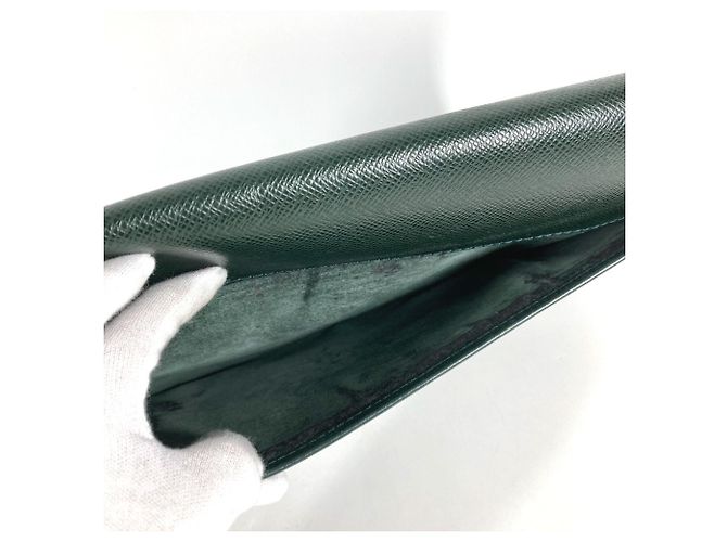 Borsa Volga Taiga Louis Vuitton Verde - vista 9