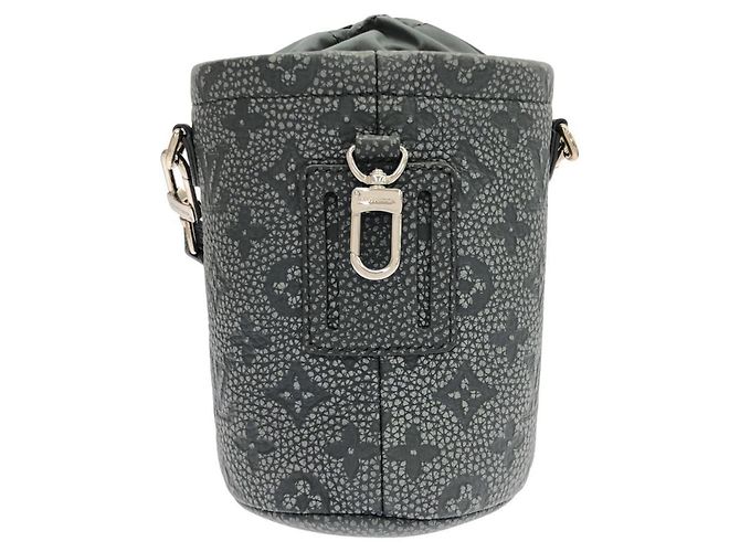 Pochette Louis Vuitton Chalk Grigio - vista 2
