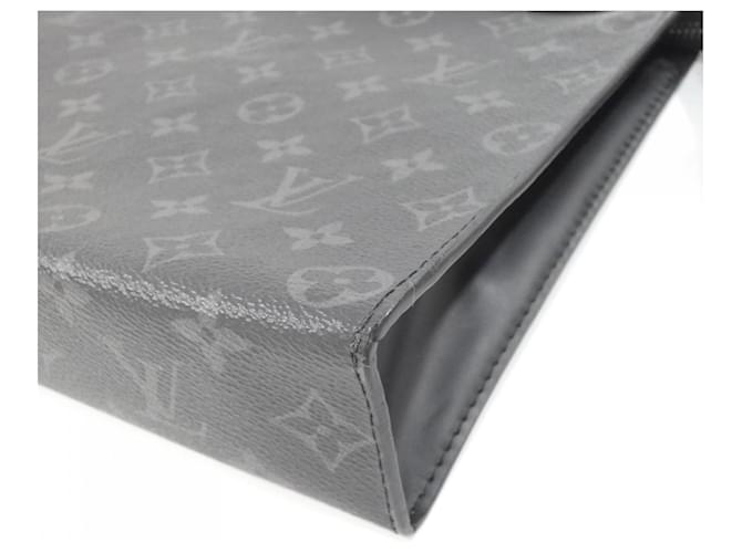 Borsa Louis Vuitton Monogram Eclipse Pochette Voyage MM Nero Monogramma - vista 2