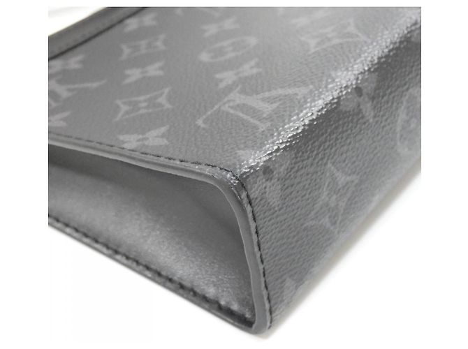 Portafoglio Gaston Monogram Eclipse Reverse di Louis Vuitton Nero Grigio Monogramma - vista 3