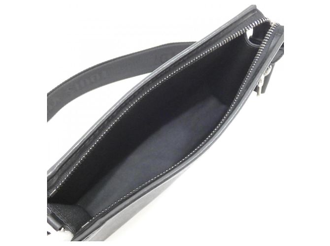 Portafoglio Gaston Monogram Eclipse Reverse di Louis Vuitton Nero Grigio Monogramma - vista 6