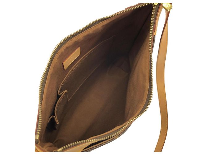 Borsa a tracolla Louis Vuitton Monogram Odeon MM Marrone Monogramma - vista 9