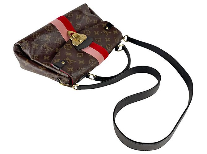 Borsa a tracolla Louis Vuitton Monogram Georges BB in tela Rosso Monogramma - vista 10
