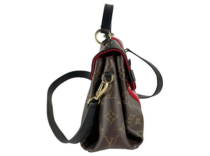 Borsa a tracolla Louis Vuitton Monogram Georges BB in tela Rosso Monogramma - vista 2