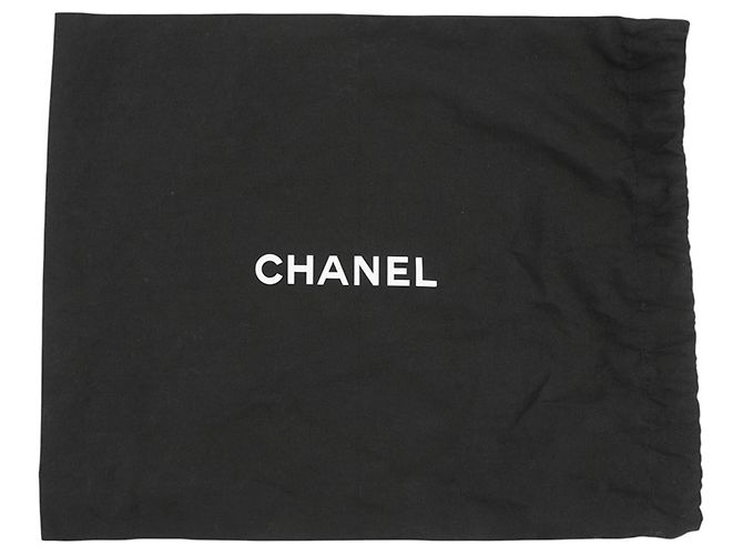 Boy Borsa a tracolla con catena in pelle di vitello martellata nera Chanel Nero - vista 15