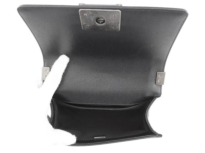 Boy Borsa a tracolla con catena in pelle di vitello martellata nera Chanel Nero - vista 6