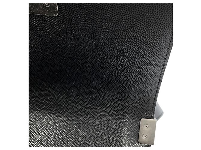Boy Borsa a tracolla con catena in pelle di vitello martellata nera Chanel Nero - vista 9