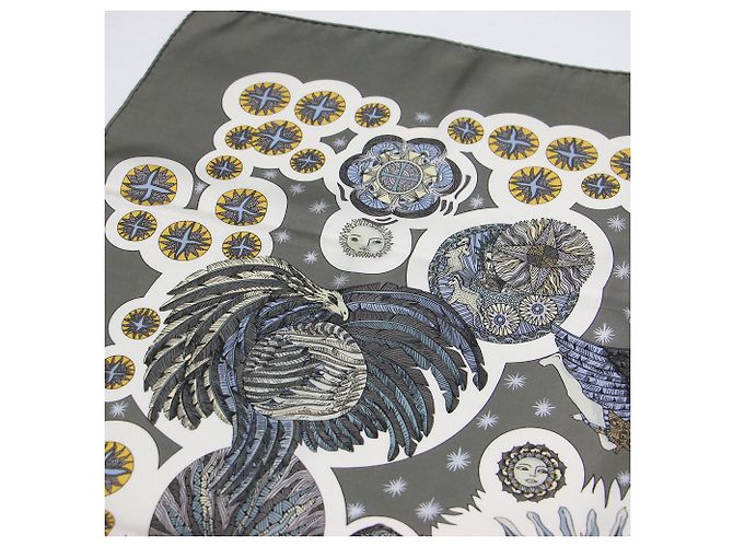 Hermès HERMES Carre 90 LE ROY SOLEIL Sciarpa in seta Marrone - vista 4