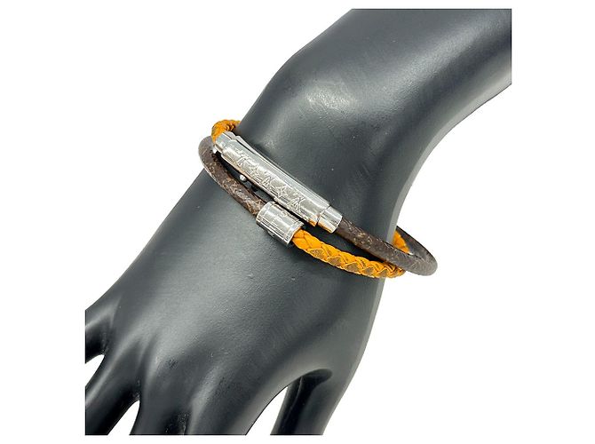 Pulseira Charm Louis Vuitton em amarelo açafrão Dourado - vista 5