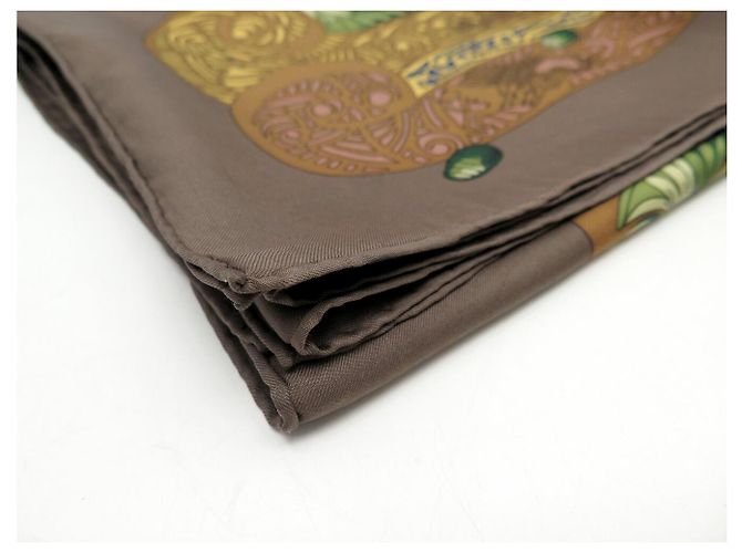 Hermès FULAR VINTAGE HERMES L'ATLANTIDE ANNIE FAIVRE CARRÉ 90 SETA MARRONE - vista 15