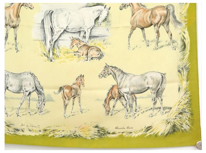 Hermès FULAR VINTAGE HERMES LES POULAINS XAVIER DE PORET CARRÉ 90 IN SETA Cachi - vista 4