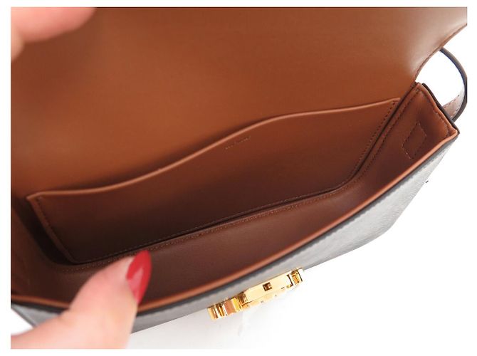 Céline NUOVA BORSA CELINE CLAUDE CANVAS TRIOMPHE 194142CUZ Marrone - vista 10