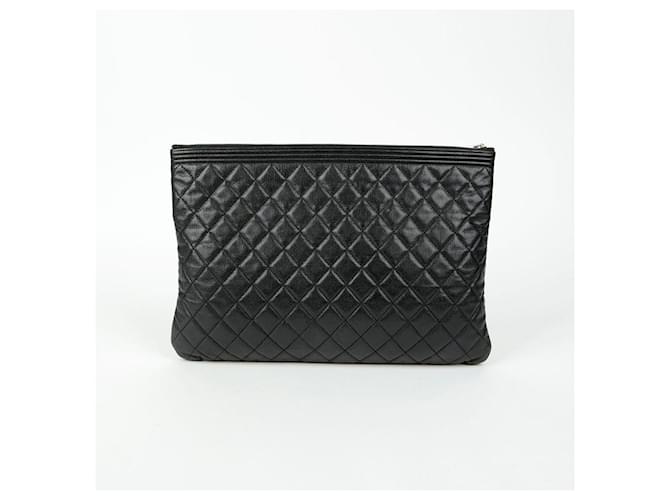 Chanel Clutch Large Caviar Boy Nero - vista 3