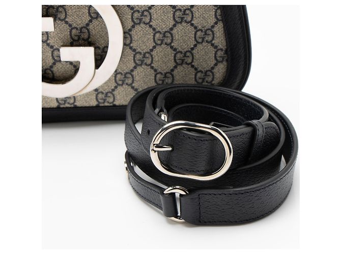 Piccola borsa a tracolla Gucci GG Supreme Blondie - vista 10