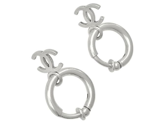 Chanel Coco Logo Creolen-Ohrringe Silberfarben - Ansicht 2