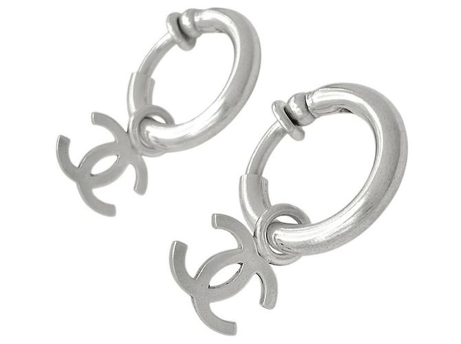 Chanel Coco Logo Creolen-Ohrringe Silberfarben - Ansicht 3