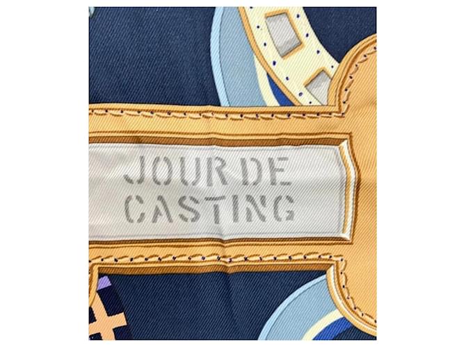 Foulard in seta Hermès "Jour de Casting" Marrone Bianco Blu Multicolore Beige - vista 5
