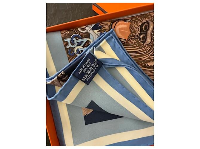 Foulard in seta Hermès "Jour de Casting" Marrone Bianco Blu Multicolore Beige - vista 6