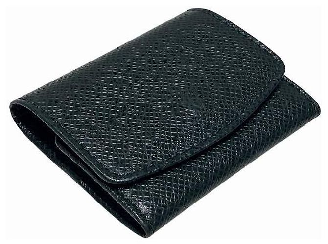 Louis Vuitton Custodia per gemelli in pelle Taiga Verde - vista 7