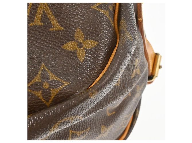 Louis Vuitton Saumur Monogram Canvas 35 Marrone - vista 7