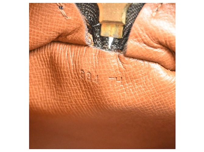 Louis Vuitton Papillon Monogram Canvas 30 Marrone - vista 5