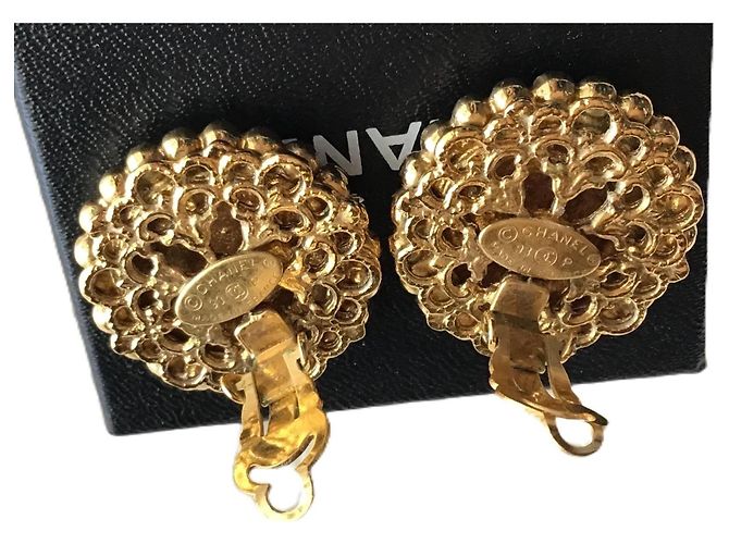 Chanel Clip-On-Ohrringe vergoldet weißer Cabochon Golden - Ansicht 3