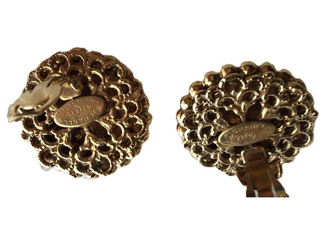 Chanel Clip-On-Ohrringe vergoldet weißer Cabochon Golden - Ansicht 4