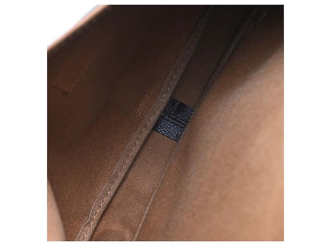 Louis Vuitton Saumur Monogram Canvas 30 Marrone - vista 3