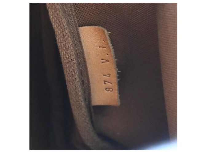 Louis Vuitton Saumur Monogram Canvas 30 Marrone - vista 5