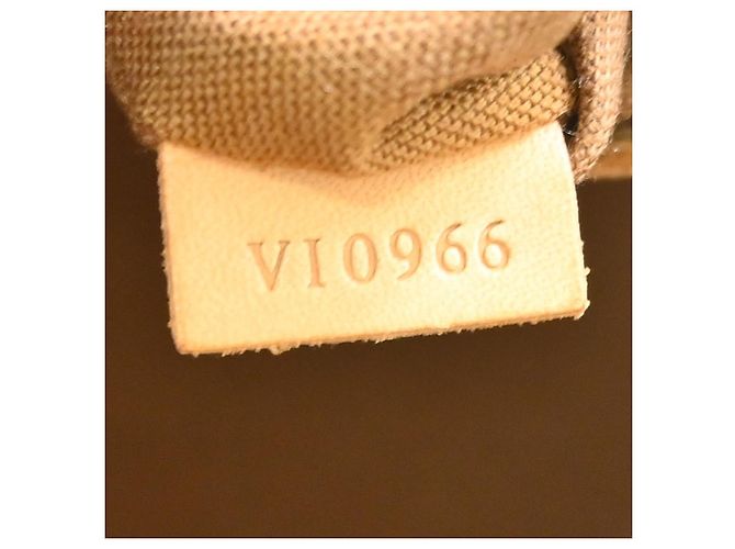Louis Vuitton Alma Monogram Canvas PM Marrone - vista 7